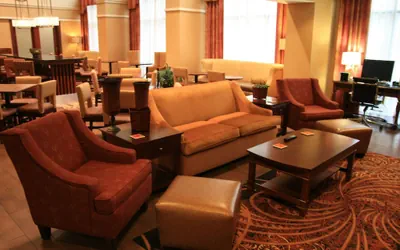 Photo 2 - Hampton Inn & Suites Springfield-Southwest