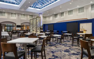 Photo 3 - Embassy Suites Boston Logan Airport