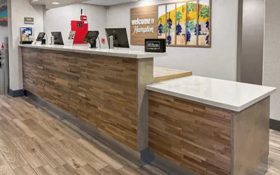 Photo 4 - Hampton Inn & Suites Harlingen