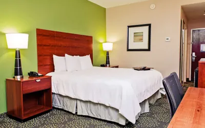 Photo 5 - Hampton Inn & Suites Harlingen
