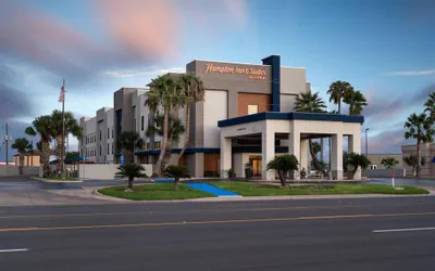 Photo 2 - Hampton Inn & Suites Harlingen