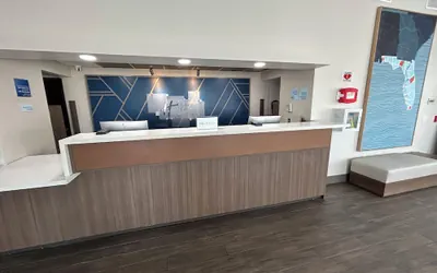 Photo 2 - Holiday Inn Express Dania Beach Airport Area by IHG