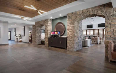 Photo 5 - Hampton Inn & Suites Paso Robles