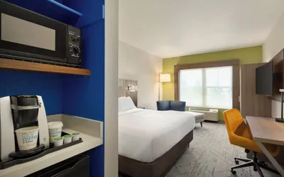 Photo 5 - Holiday Inn Express West Sacramento by IHG
