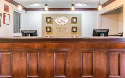 Photo 5 - Comfort Suites Owensboro South