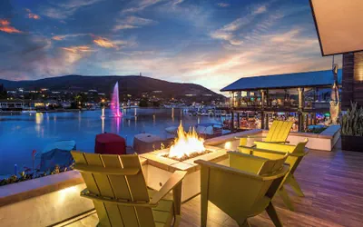 Photo 2 - Lakehouse Resort