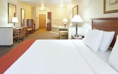 Photo 3 - Holiday Inn Express & Suites Barstow - Route 66 by IHG