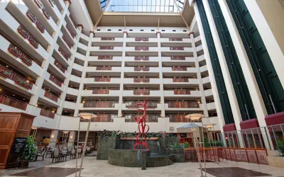Photo 3 - Embassy Suites Northwest Arkansas - Hotel, Spa & Convention