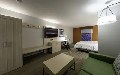 Photo 5 - Holiday Inn Express Hotel & Suites Petersburg-Dinwiddie by IHG