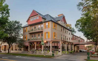 Photo 2 - The Inn at Saratoga