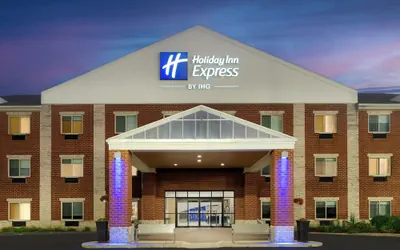 Photo 2 - Holiday Inn Express & Suites Southfield Detroit by IHG