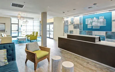 Holiday Inn Express Newport Beach by IHG