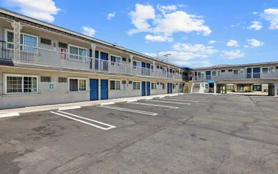 Photo 2 - Studio 6 Rosemead, CA – Pasadena