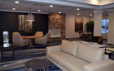 Photo 2 - Fairfield Inn and Suites by Marriott Youngstown Austintown