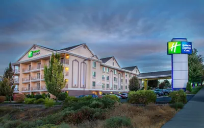Holiday Inn Express & Suites Richland by IHG