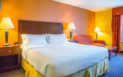 Photo 3 - Holiday Inn Express & Suites Richland by IHG