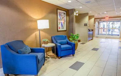 Photo 4 - Concord Suites