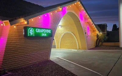 Grapevine Inn