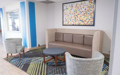 Holiday Inn Express Hotel & Suites Gainesville by IHG