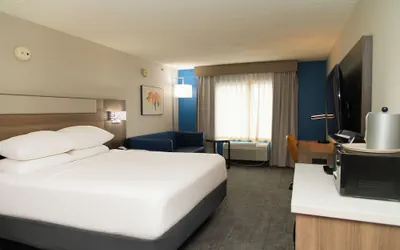 Photo 4 - Holiday Inn Express Hotel & Suites Pittsburgh-South Side by IHG