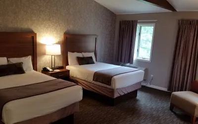Photo 4 - Treetops Resort