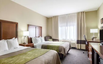 Photo 2 - Comfort Inn Garden City