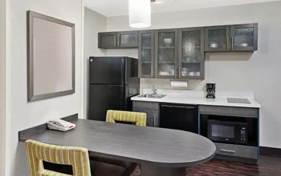 Photo 3 - Candlewood Suites Appleton by IHG