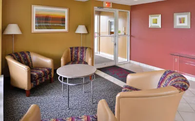 Photo 5 - Red Roof Inn Sandusky - Milan
