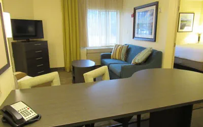 Photo 5 - Candlewood Suites Lake Mary by IHG