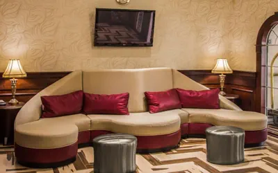 Photo 5 - Quality Suites NYC Gateway