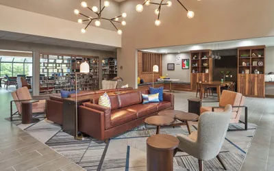 Photo 3 - Four Points by Sheraton Chicago Schaumburg
