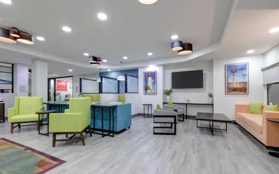 Photo 4 - Hampton Inn Houston Deer Park Ship Area