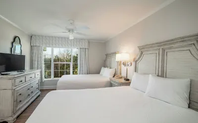 Photo 5 - Litchfield Beach & Golf Resort