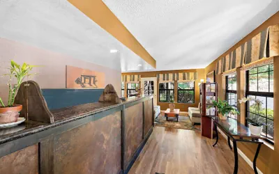 Photo 2 - Best Western Stagecoach Inn