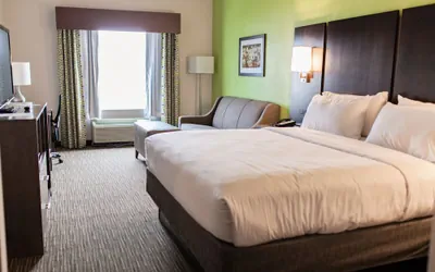 Photo 4 - Holiday Inn Express & Suites Sweetwater by IHG