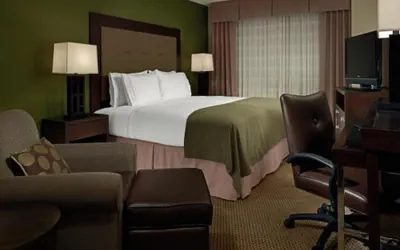 Photo 3 - Holiday Inn Express & Suites Sweetwater by IHG