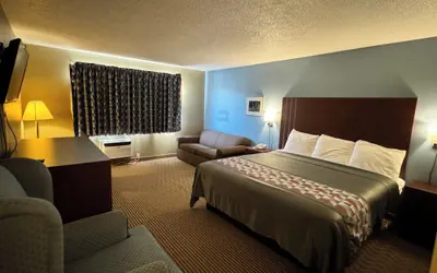 Photo 4 - Western Inn