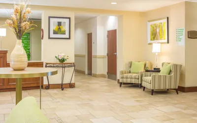 Photo 5 - Holiday Inn Manchester Airport by IHG