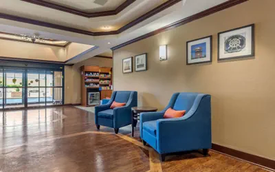 Photo 3 - Comfort Suites Rolla