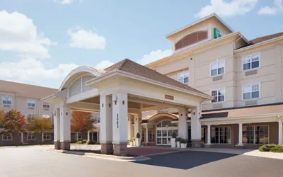 Photo 2 - Holiday Inn Grand Rapids Airport by IHG