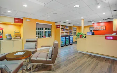 Photo 3 - TownePlace Suites by Marriott Knoxville Cedar Bluff