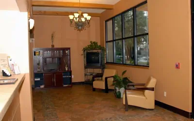 Photo 3 - Motel 6 Gainesville, FL