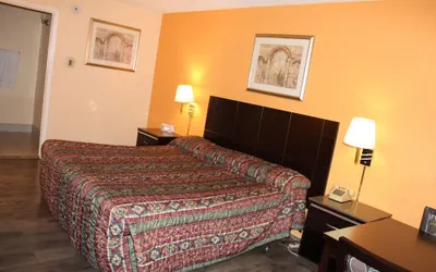 Photo 5 - Budget Inn Redwood City