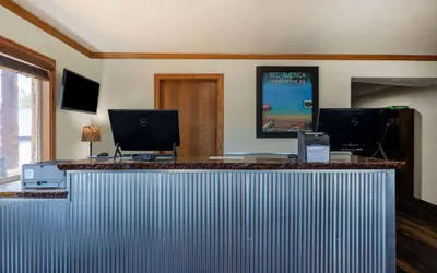 Photo 4 - Travelodge by Wyndham Livingston Yellowstone