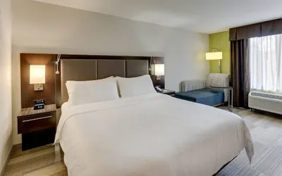 Photo 5 - Holiday Inn Express Hotel & Suites Dayton-Centerville by IHG