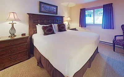 Photo 4 - The Timberline Condominiums