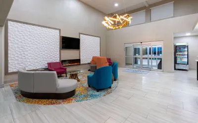 Photo 5 - La Quinta Inn & Suites by Wyndham New Braunfels