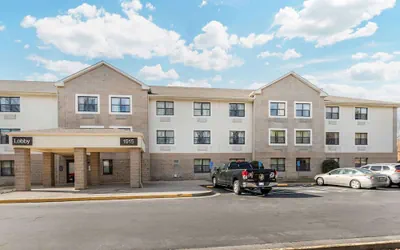 Photo 2 - Extended Stay America Suites Hampton Coliseum