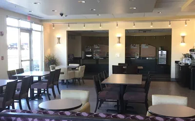 Photo 3 - Holiday Inn Express & Suites Tahlequah by IHG