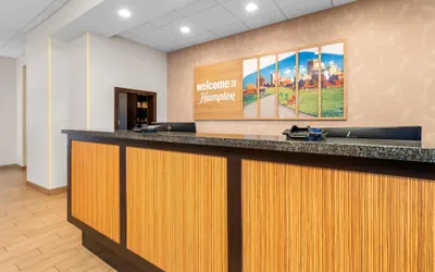 Photo 5 - Hampton Inn Marion